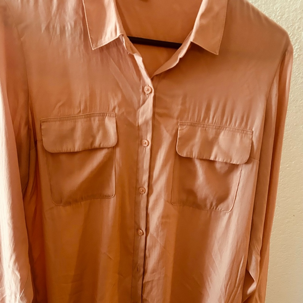 Express Women's Blouse in Soft Pink